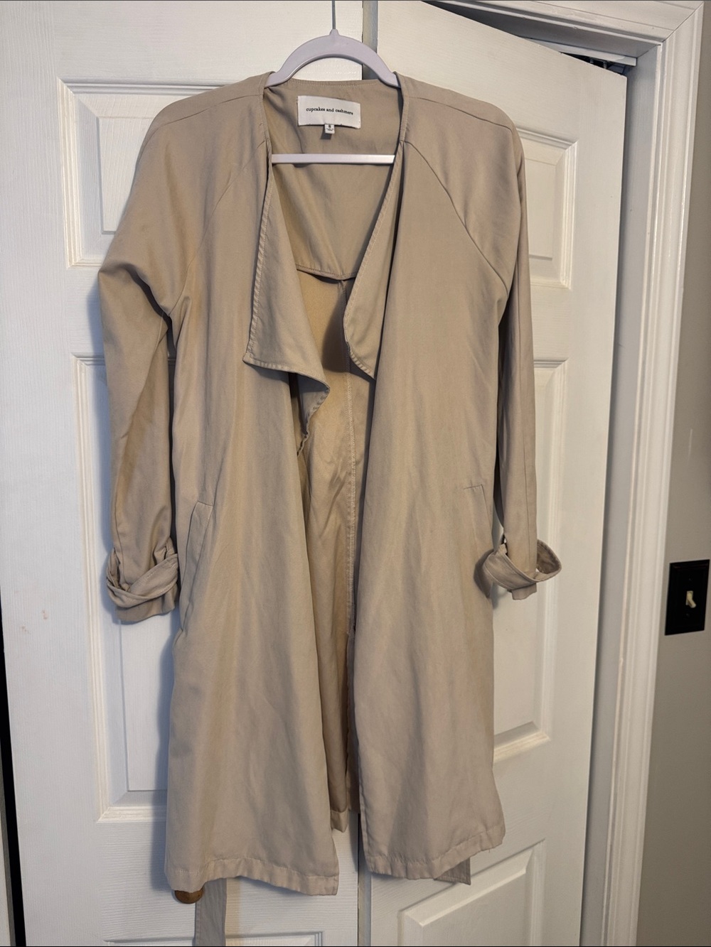 cupcakes & cashmere Beige Open-Front Trench Coat